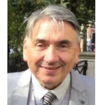 Dr Peter Wynarczyk
