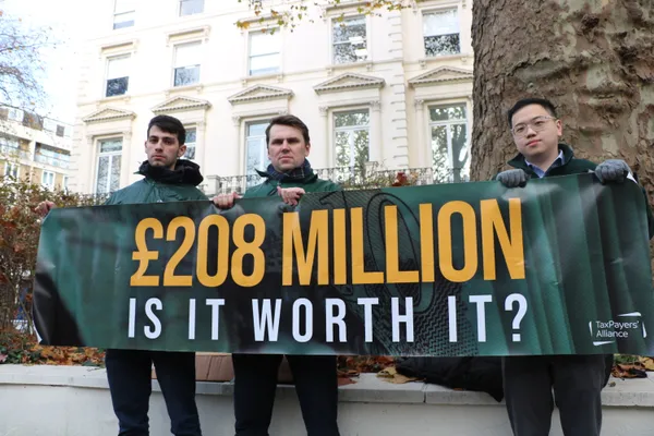 BROADCAST CLIP : TPA protests growing cost of covid inquiry